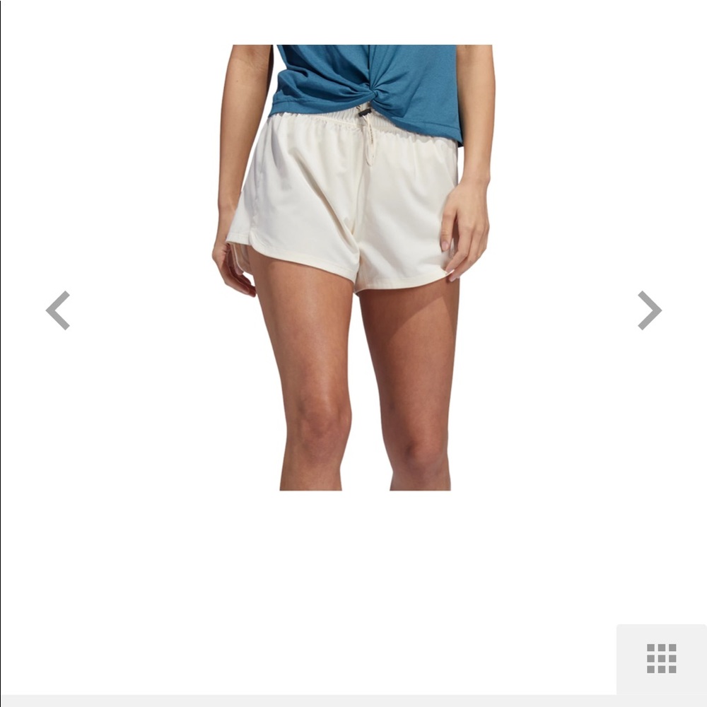 adidas Women's Pacer Bungee Shorts medium